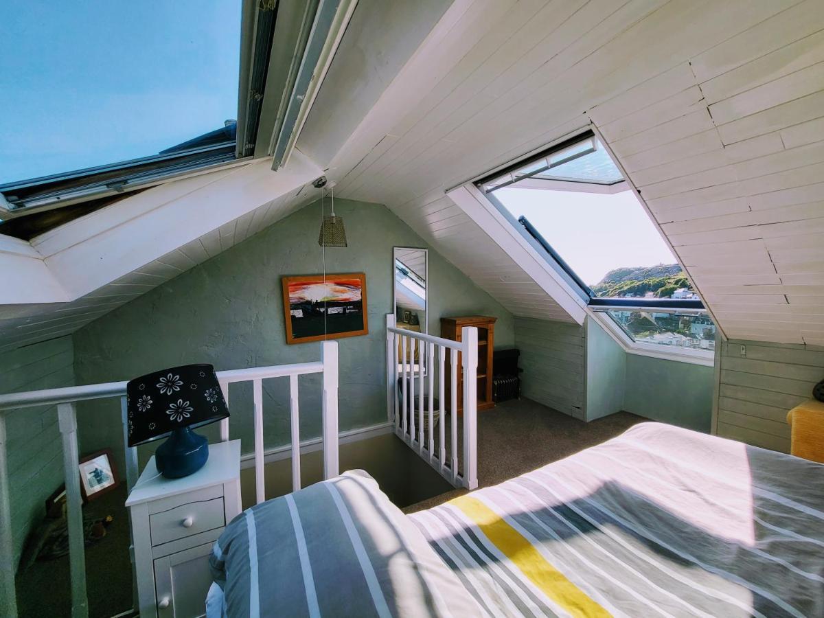 Hastings Old Town Tackleway Privileged Sea Views Whole House 3 Beds ภายนอก รูปภาพ