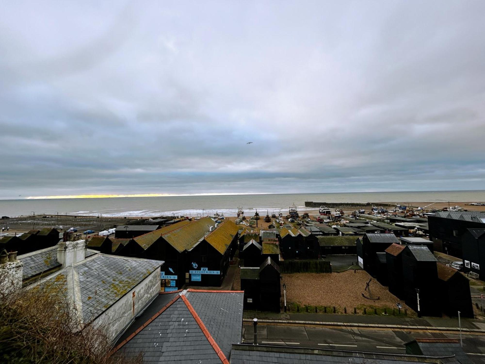 Hastings Old Town Tackleway Privileged Sea Views Whole House 3 Beds ภายนอก รูปภาพ