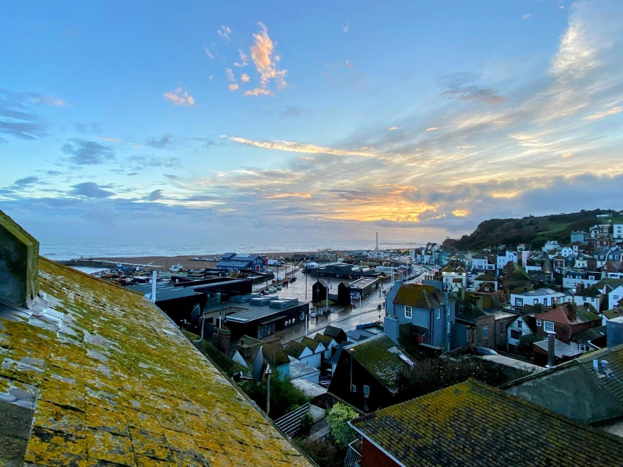 Hastings Old Town Tackleway Privileged Sea Views Whole House 3 Beds ภายนอก รูปภาพ